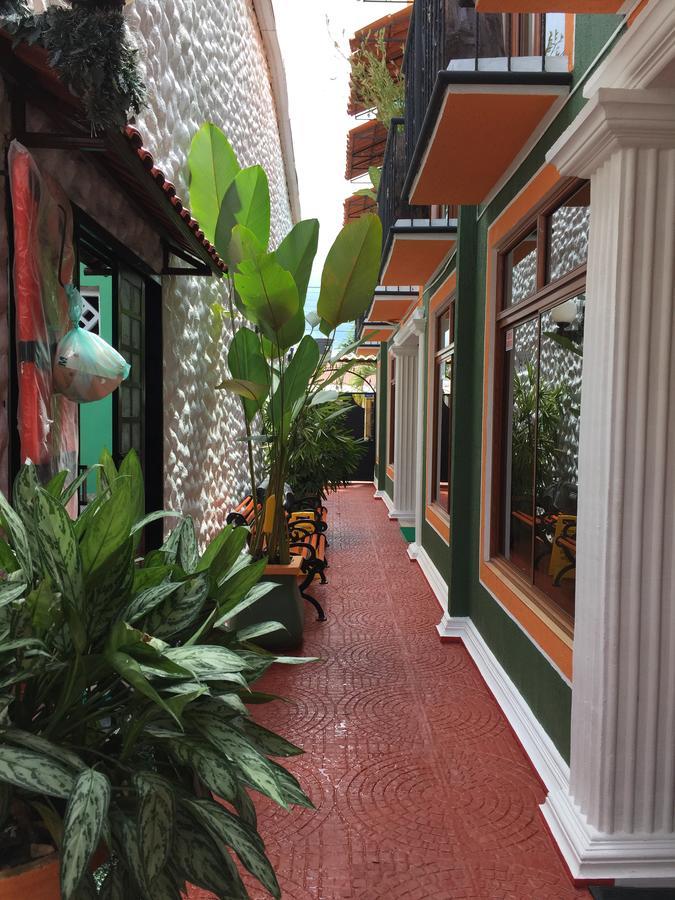 Apartahotel Tierras Amazonicas Летісія Екстер'єр фото